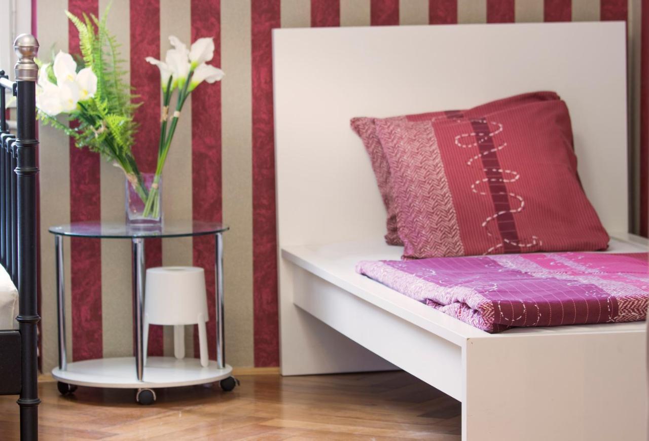 זאגרב Guesthouse Centar 2 מראה חיצוני תמונה
