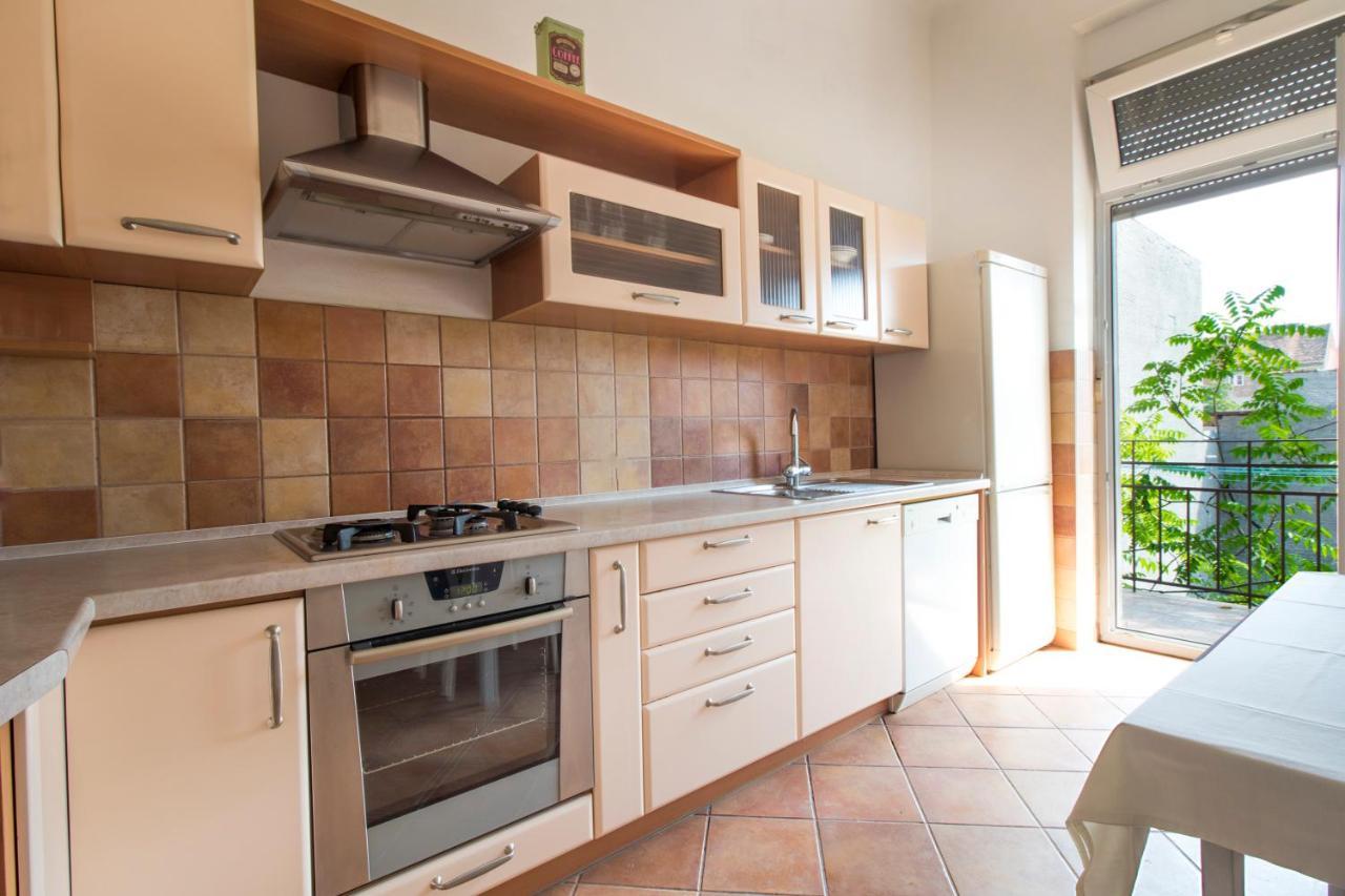 זאגרב Guesthouse Centar 2 מראה חיצוני תמונה